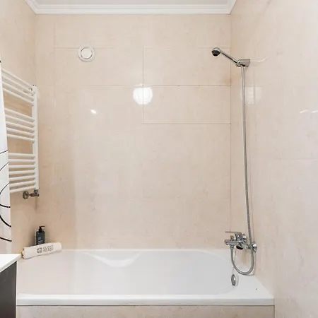 Guestready - Charming Retreat With Terrace